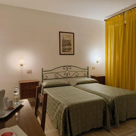 Hotel I Platani Siena Eksteriør billede